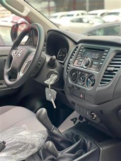 میتسوبیشی L200